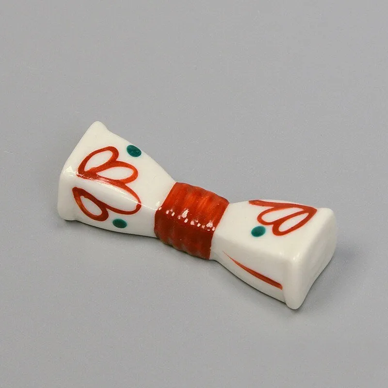 Gohobi Japanese Characters Chopstick Rest