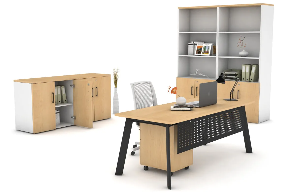 Switch Executive Desk [1200L x 700W]