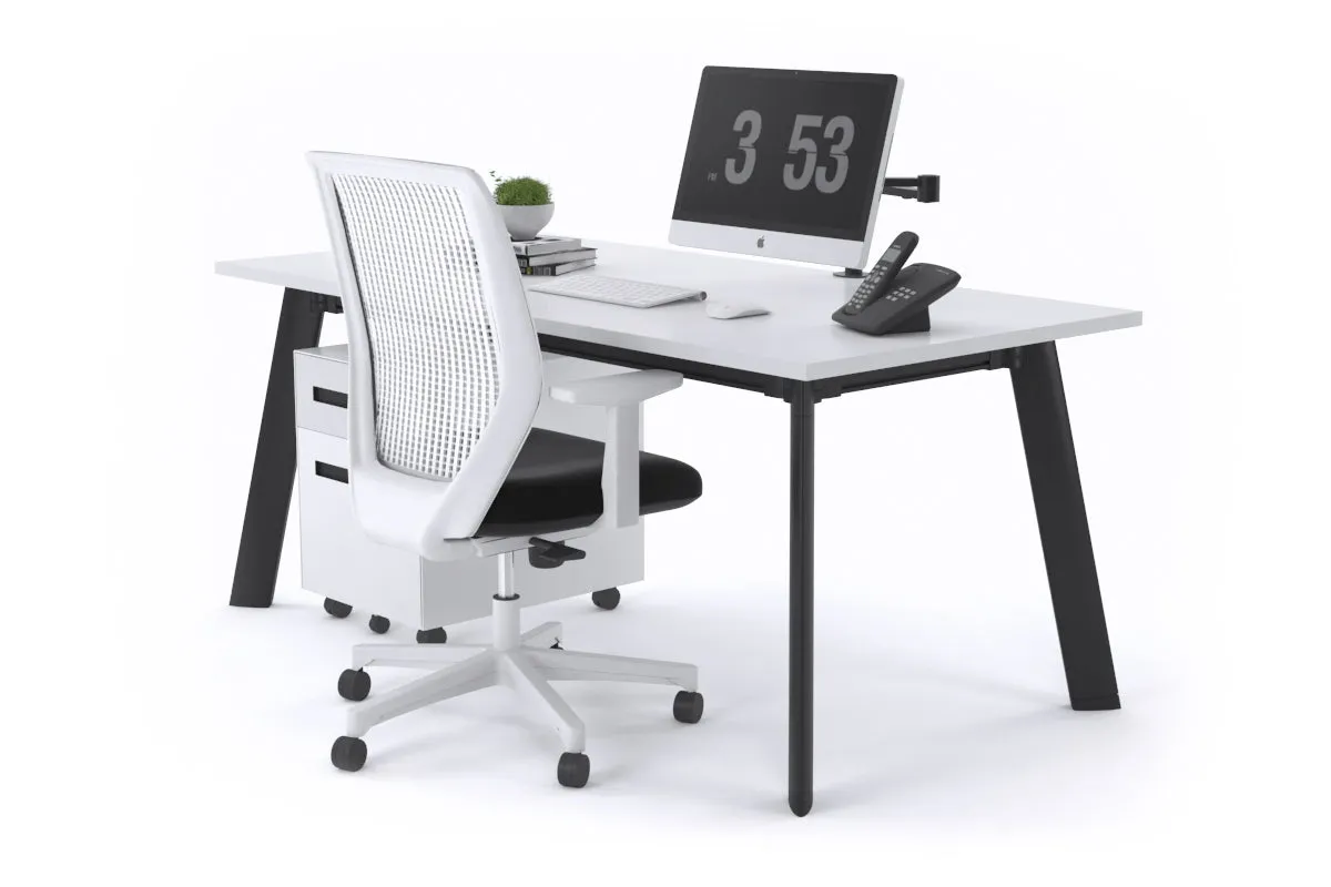 Switch Executive Desk [1200L x 700W]