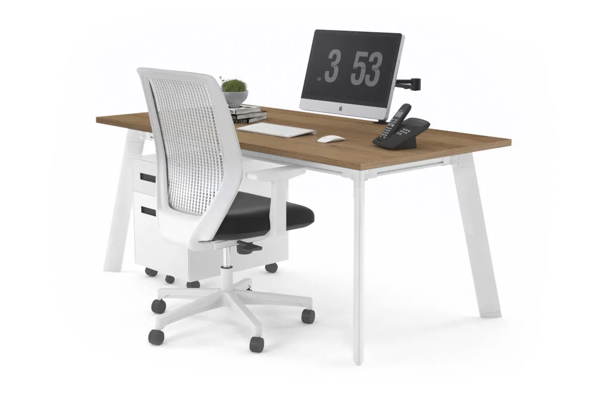 Switch Executive Desk [1200L x 700W]