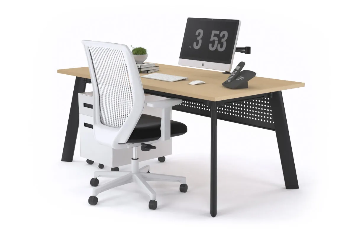 Switch Executive Desk [1200L x 700W]