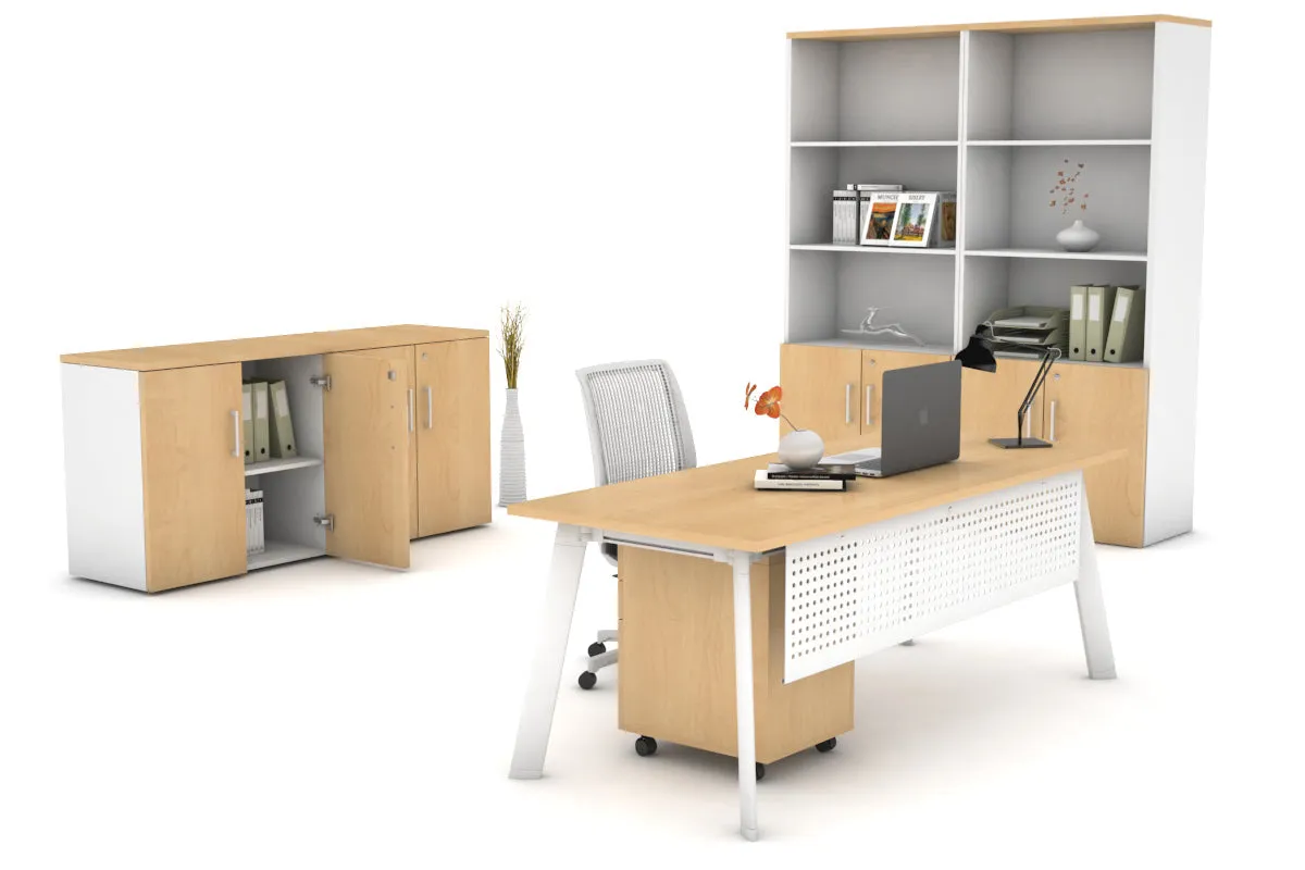 Switch Executive Desk [1200L x 700W]